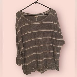 Caslon Women’s black & white horizontal striped quarter length sleeve top, Large